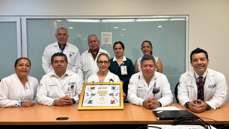 Hospital General Tapachula IMSS Bienestar es reconocido como “Centro Dorado 2024”, por brindar una atención inmediata y mantener los estándares de atención en pacientes oncológicos pediátricos con fiebre que se presentan en urgencias y reciban la primera dosis de antibióticos durante los primeros 60 minutos.
